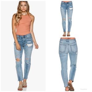 Free People Women’s Lacey Distressed Button Fly Raw Hem Cropped Jean Size 30